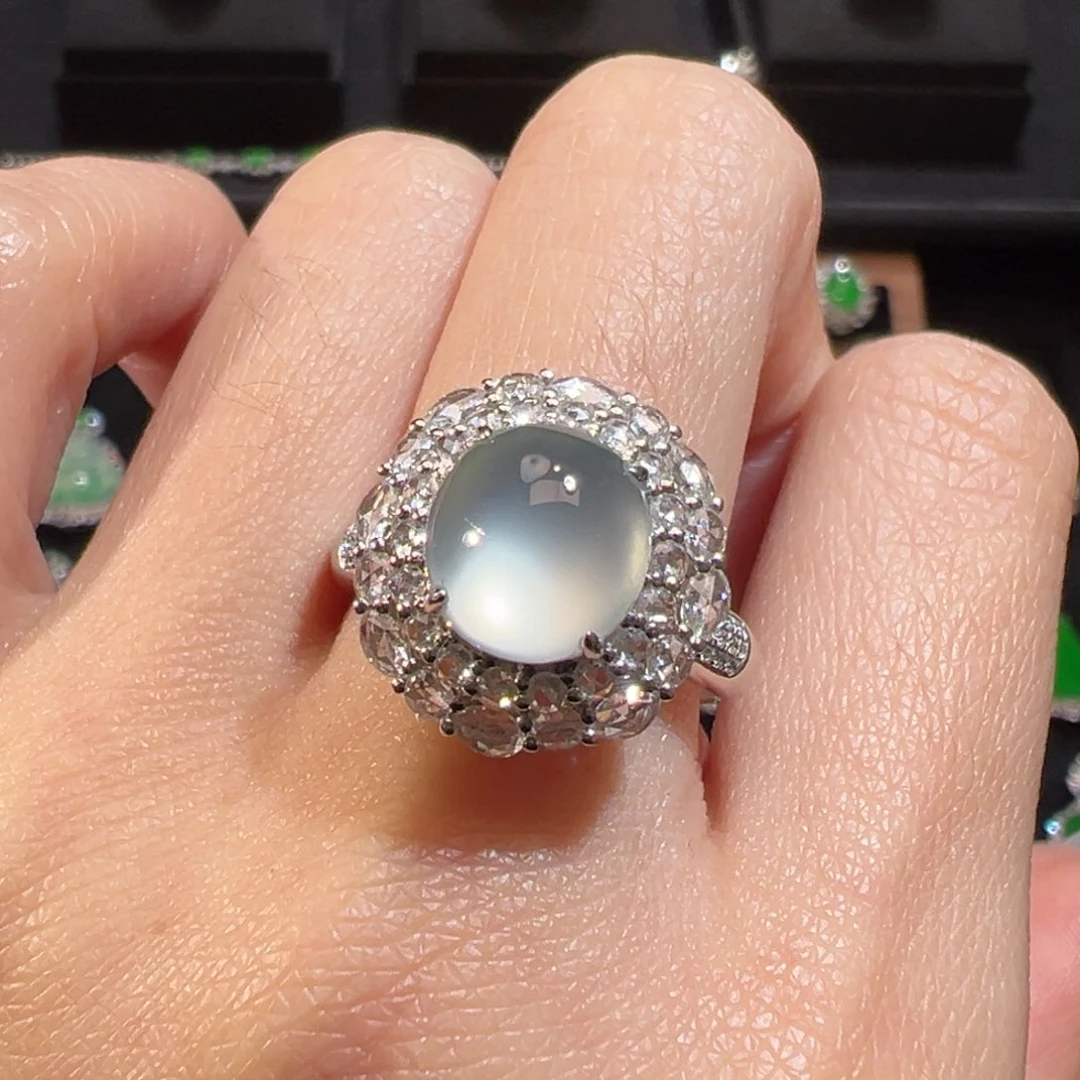 翡翠戒指18K金镶嵌收到货48小时鉴赏期