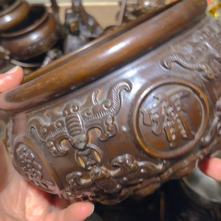 铜的。全清了。一件不留！不磨叽