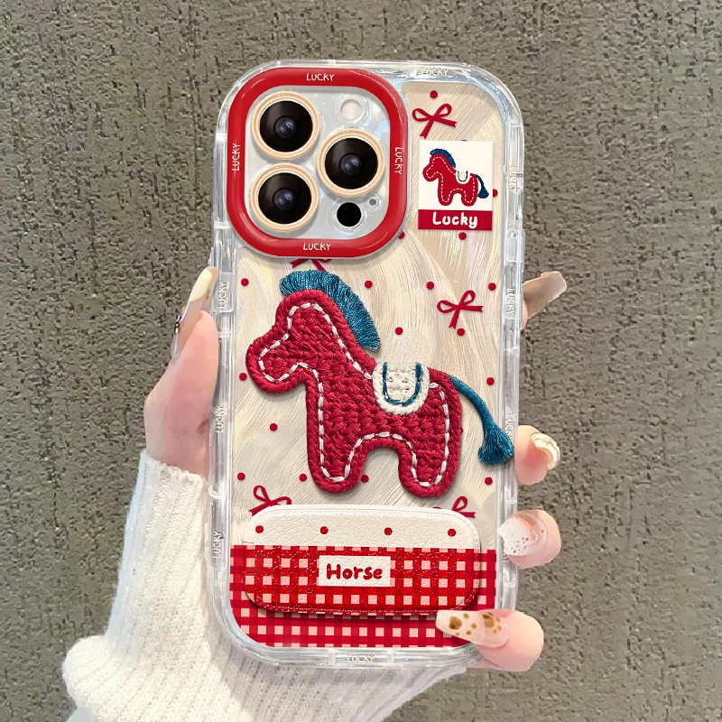 波点刺绣小马适用苹果17vivo华为oppo小米iPhone16羽纱奶油手机壳