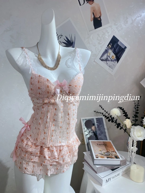Diqiye性感纯欲蕾丝吊带裙带胸垫睡裙设计甜美可爱