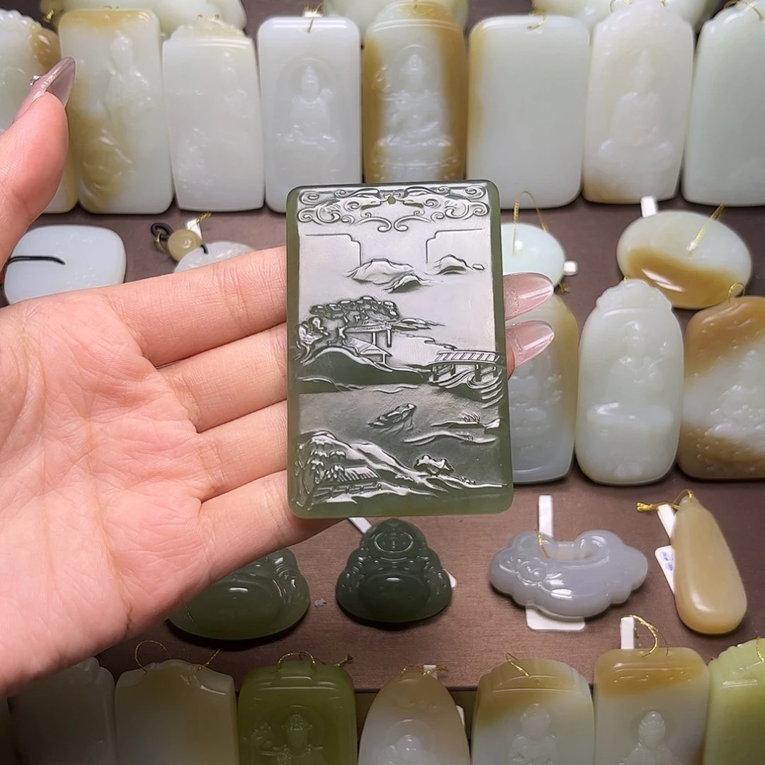 和田玉未镶嵌颈饰