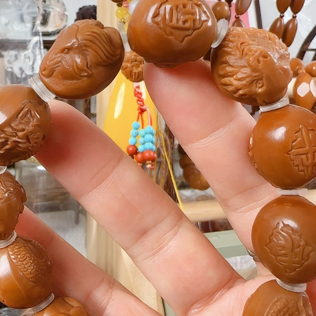 手串/手链橄榄核十二生肖浮雕