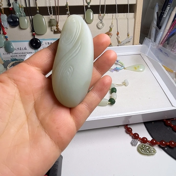 心***境和田玉未镶嵌把件