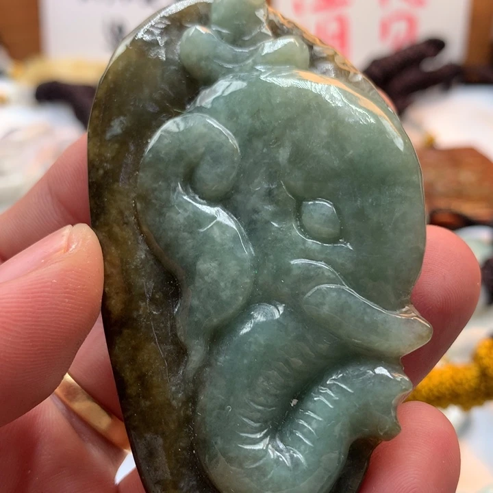 翡翠未镶嵌颈饰保真天然a货翡翠