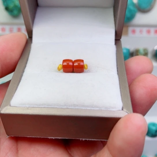 南红玛瑙未镶嵌珠宝奇石