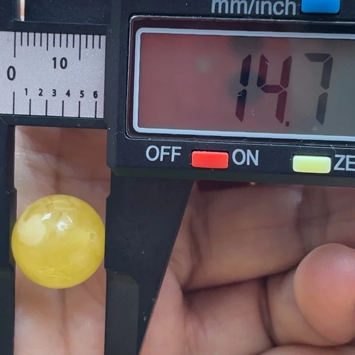 琥珀未镶嵌裸石33