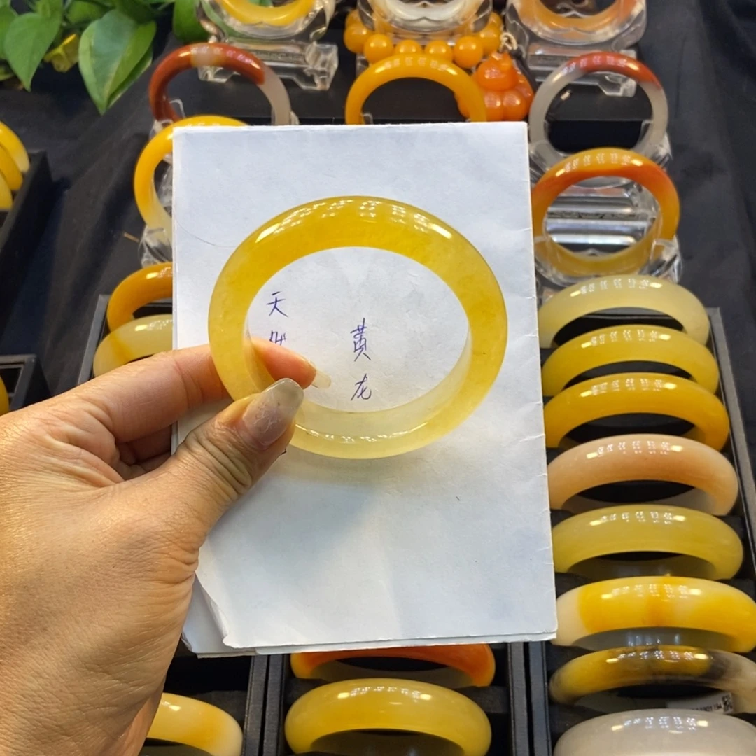 石英质玉（黄龙玉）未镶嵌手镯阳阳
