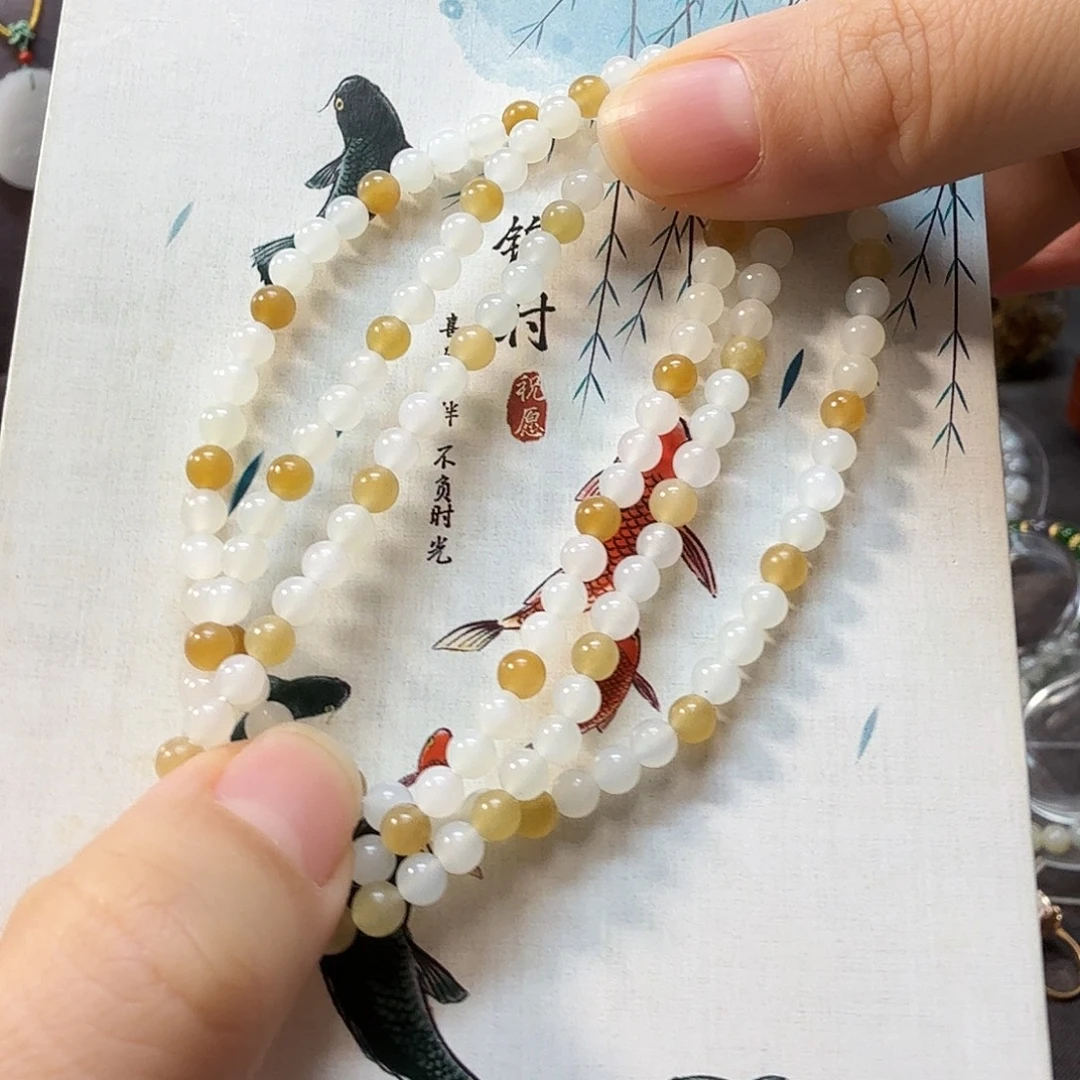 和田玉未镶嵌手串