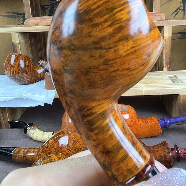 自由式苹果斗。