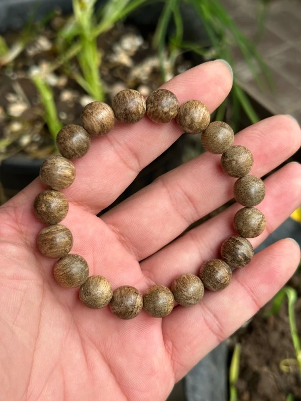 （一物一拍）天然野马尼捞老料1.1单圈10.3克+沉香手串