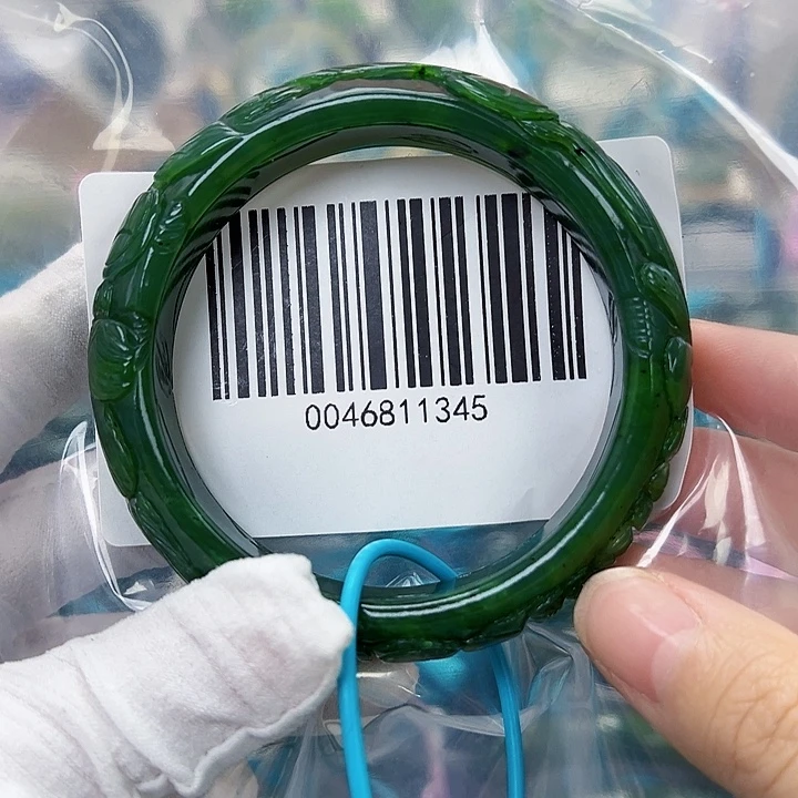 和田玉未镶嵌手镯58