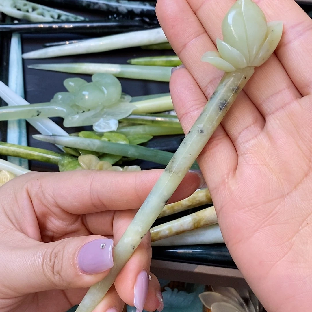 蛇纹石玉发簪未镶嵌