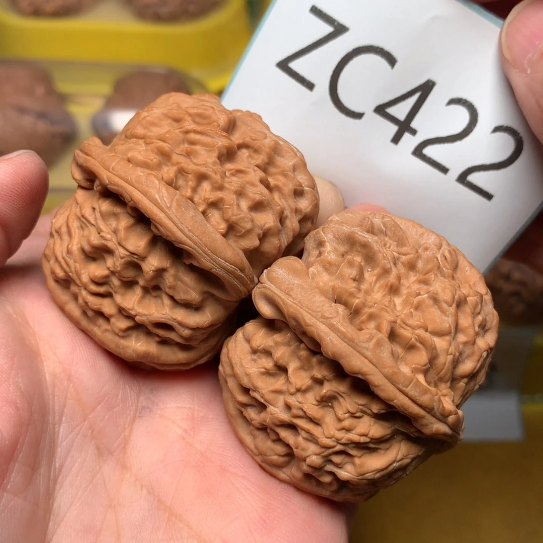 文玩核桃把件小*欻大肚球白43