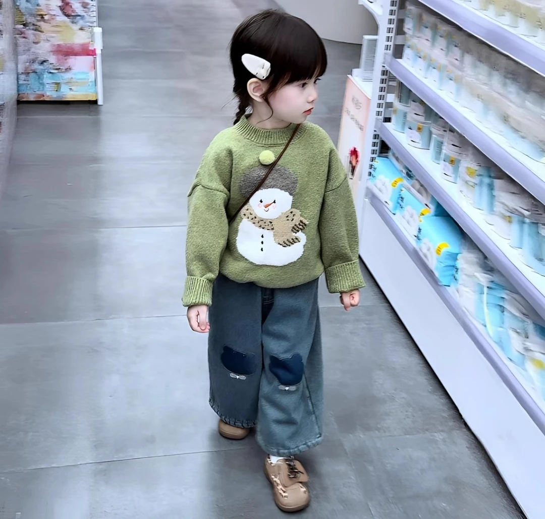 女童新款加绒牛仔裤毛衣套装卡通可爱套头针织上衣女宝保暖毛线衣