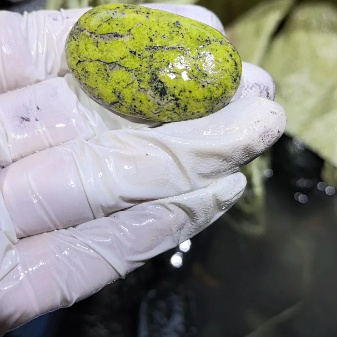 知***乐藏玉药王石原石一个