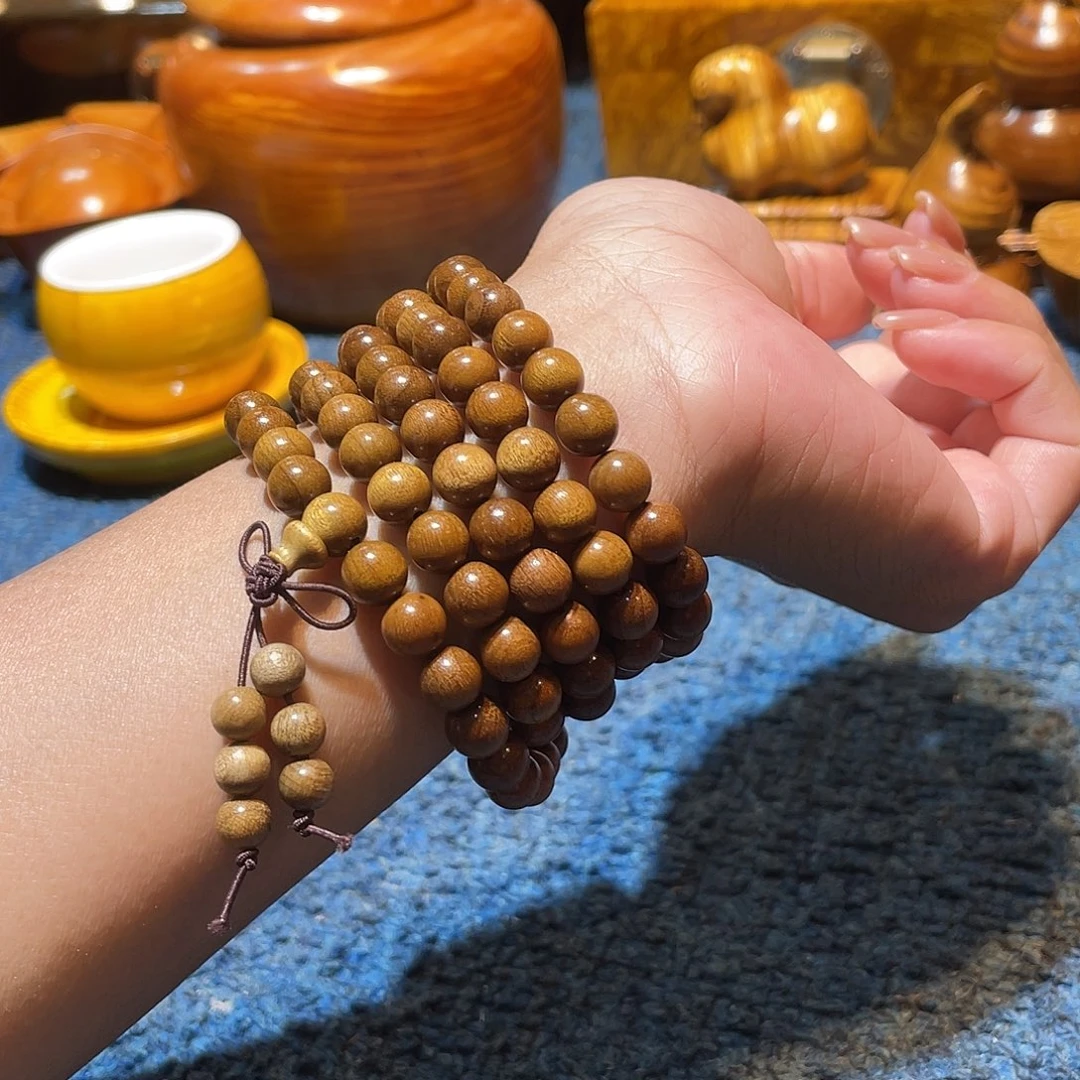 金丝楠金丝楠木108颗0.8。