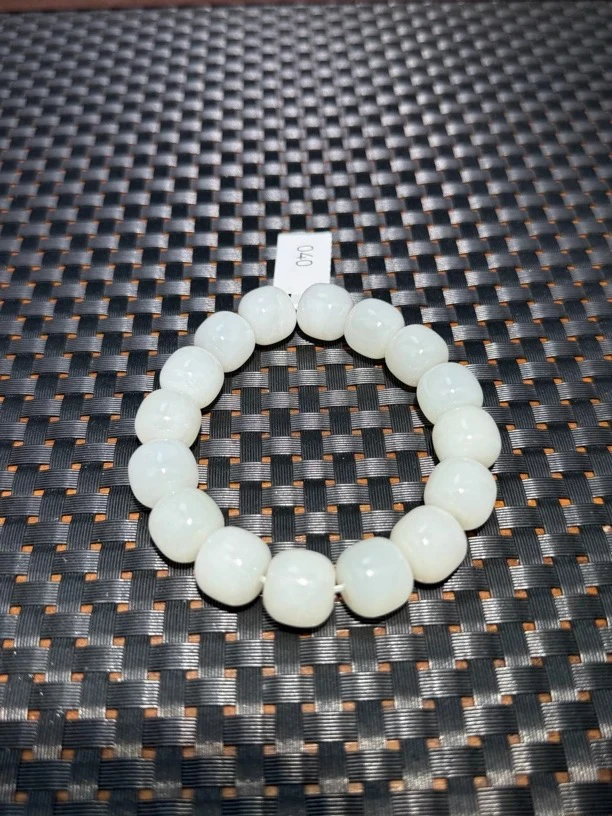 040新疆且末白玉和田玉14mm手串
