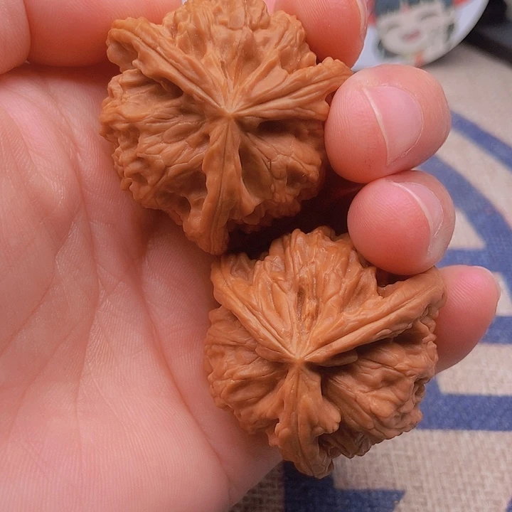 吊坠文玩核桃A*天三棱