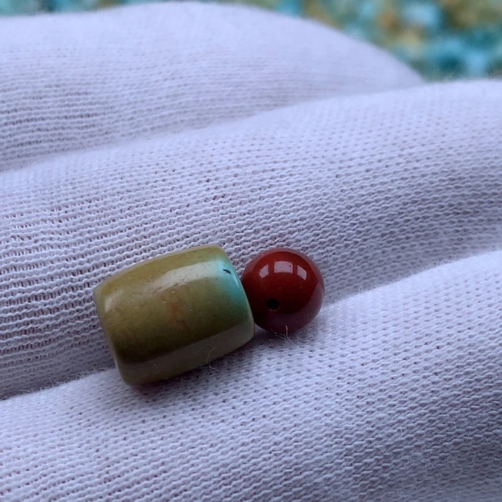 南红玛瑙未镶嵌珠宝奇石