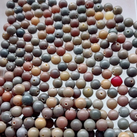 白玉菩提吊坠瑕疵10深色风化圆珠138颗