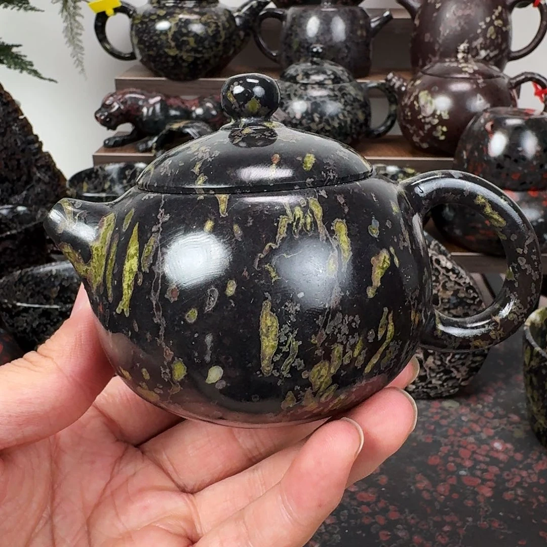 梅花玉精品西施壶