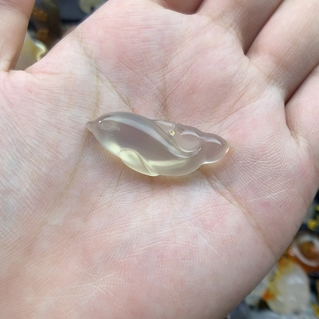 未镶嵌颈饰玛瑙/玉髓