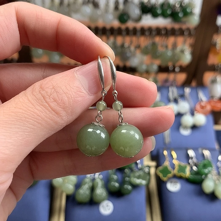 和田玉银S925镶嵌耳饰12左右湖水绿
