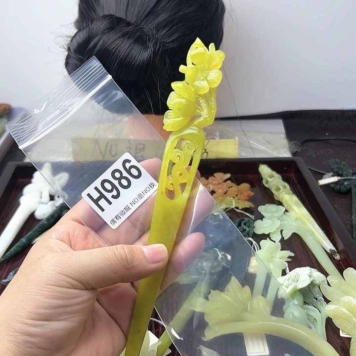 蛇纹石玉发饰合金挽*