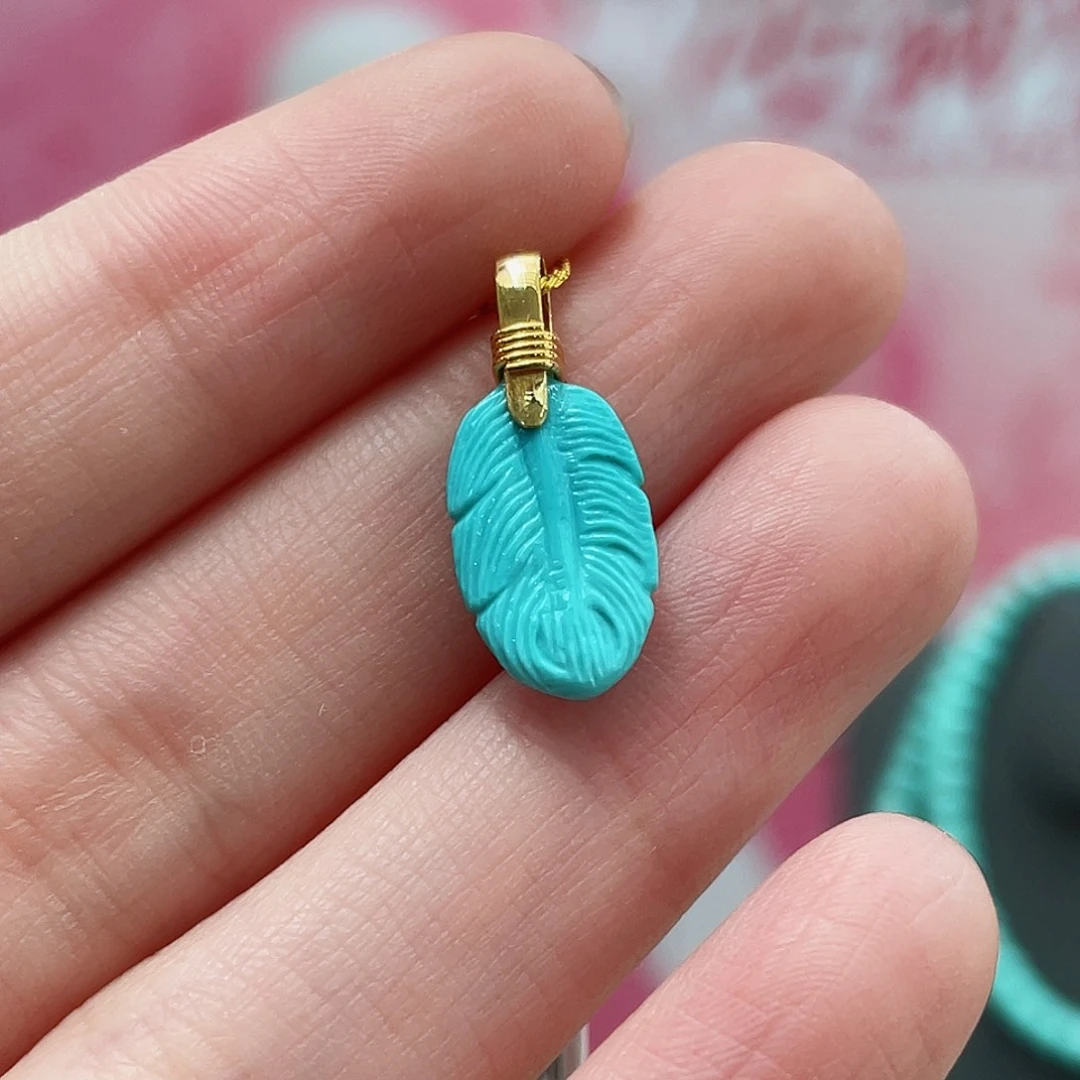 绿松石颈饰18K金镶嵌