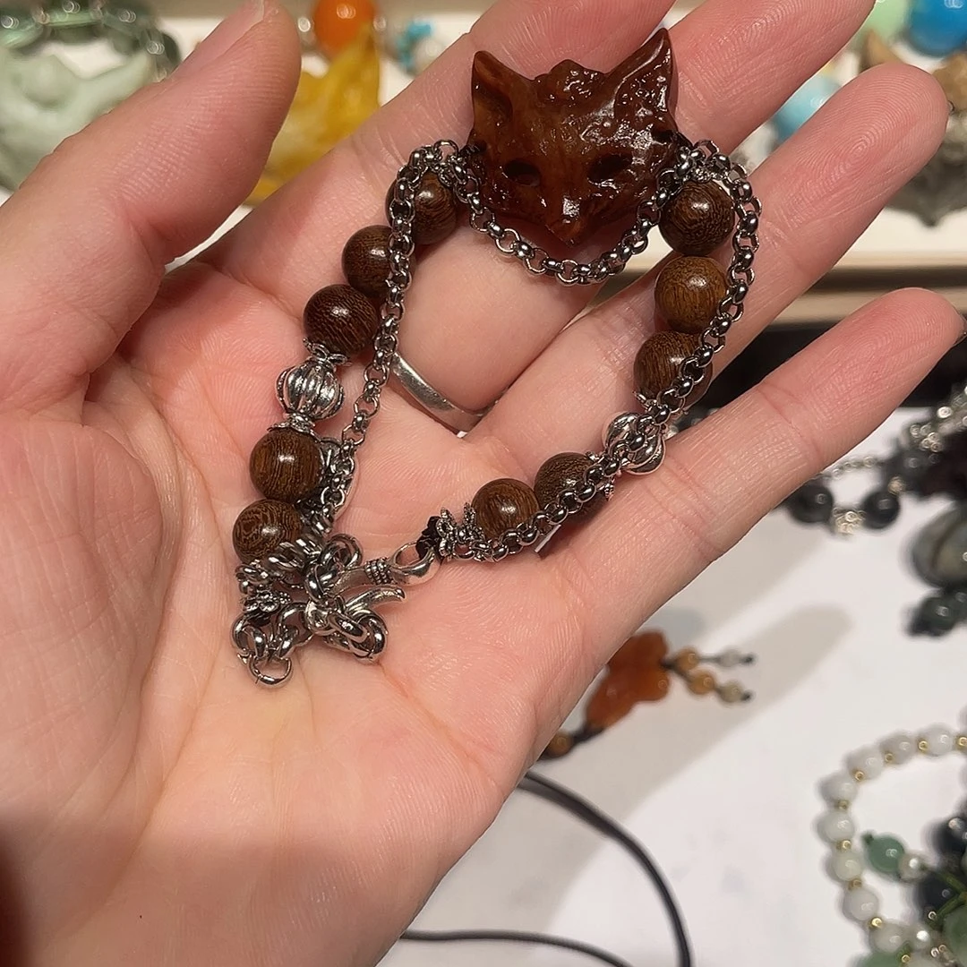 蛇纹石玉合金颈饰
