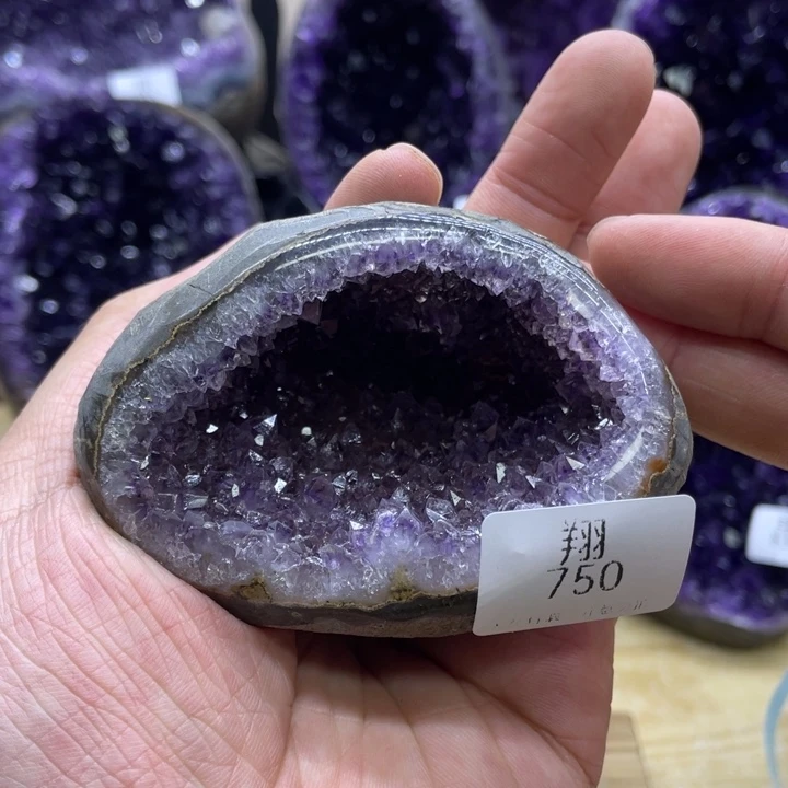 未镶嵌大型摆件（非配饰）紫晶