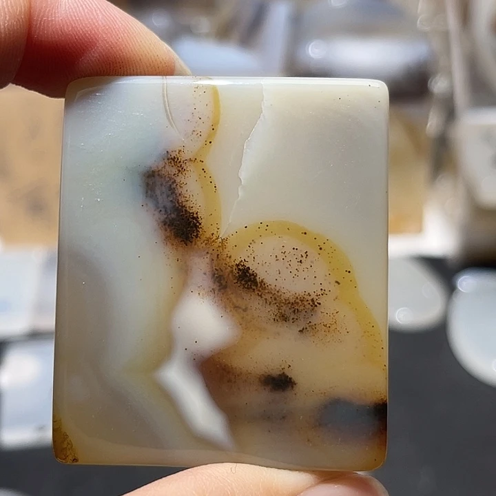 未镶嵌颈饰玛瑙/玉髓