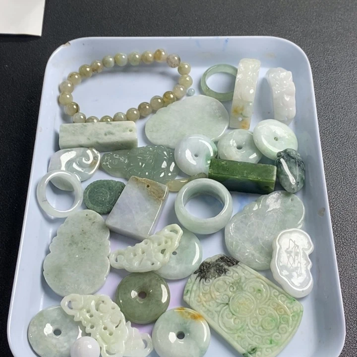 翡翠未镶嵌颈饰天然翡翠0027号一盘