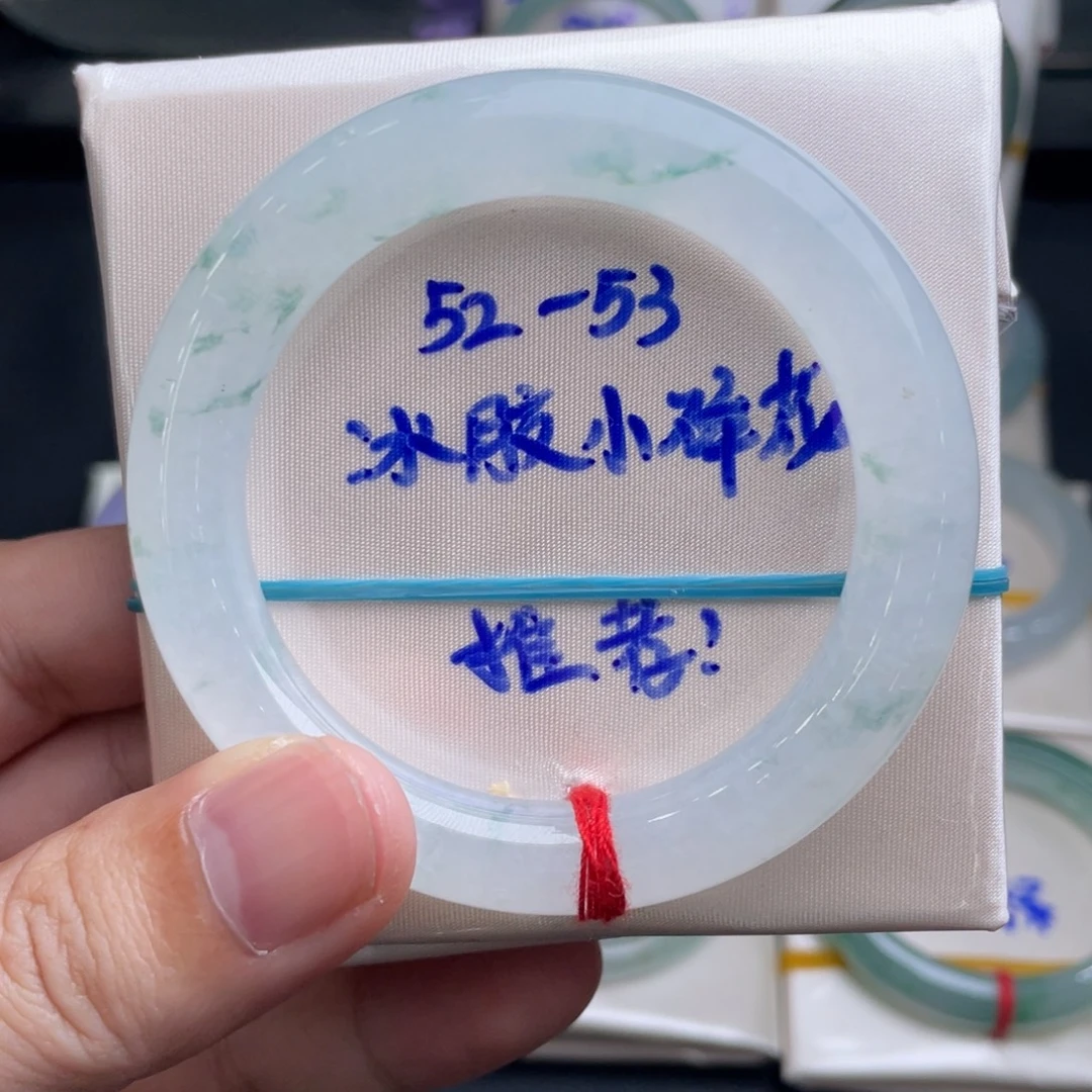 翡翠未镶嵌手镯翡翠手镯