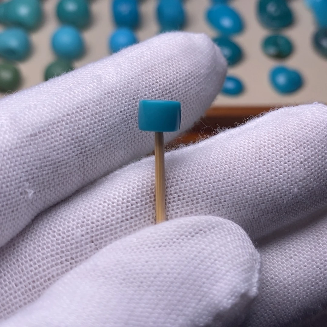 绿松石未镶嵌绿松石直切7