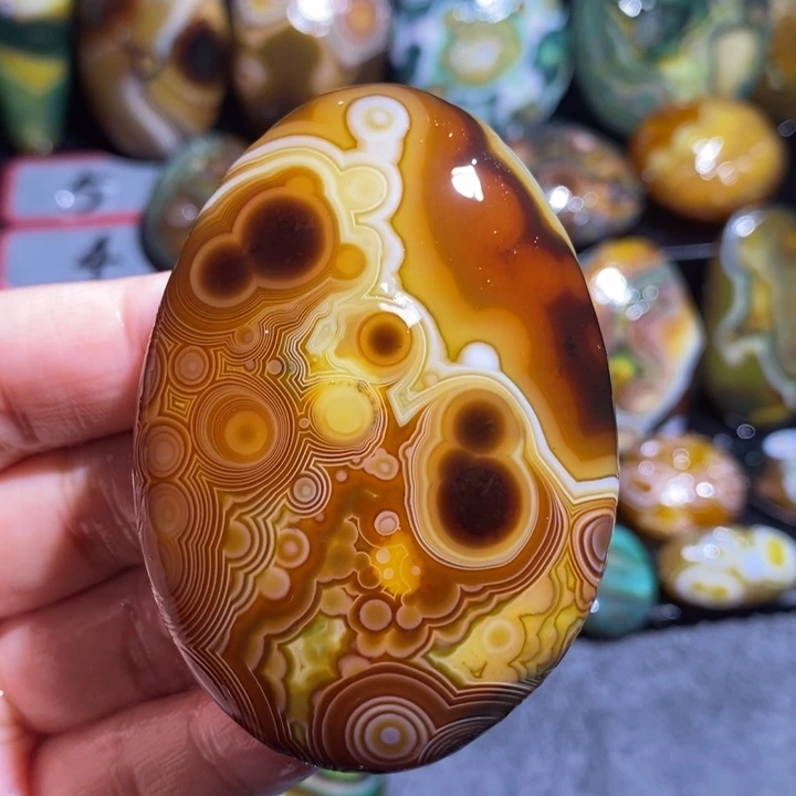 玛瑙/玉髓珠宝奇石未镶嵌