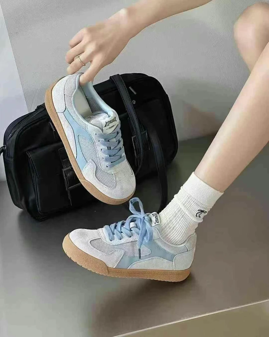 女士透气网面真皮平底百搭复古休闲德训鞋