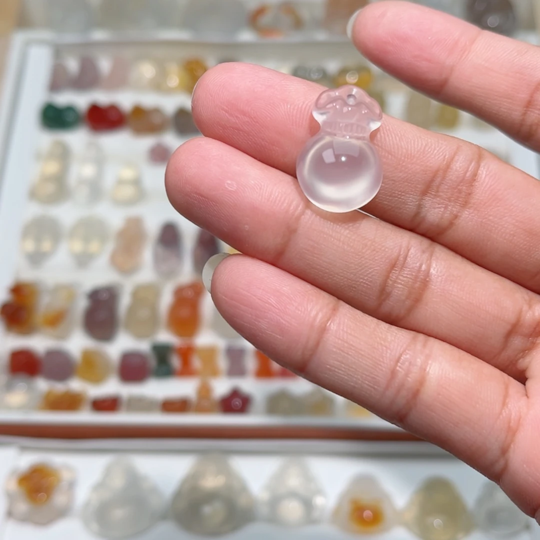 玛瑙/玉髓颈饰合金