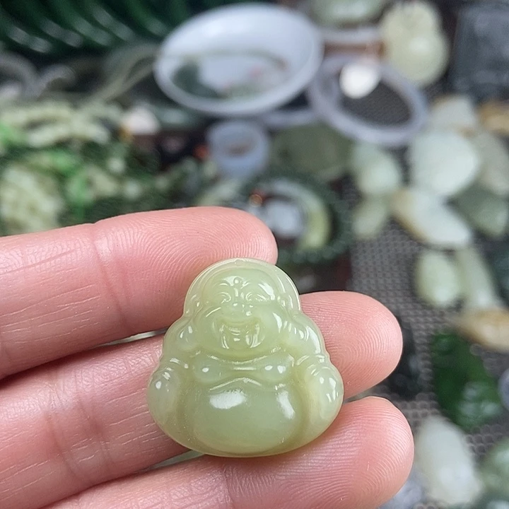 和田玉（黄玉）未镶嵌颈饰