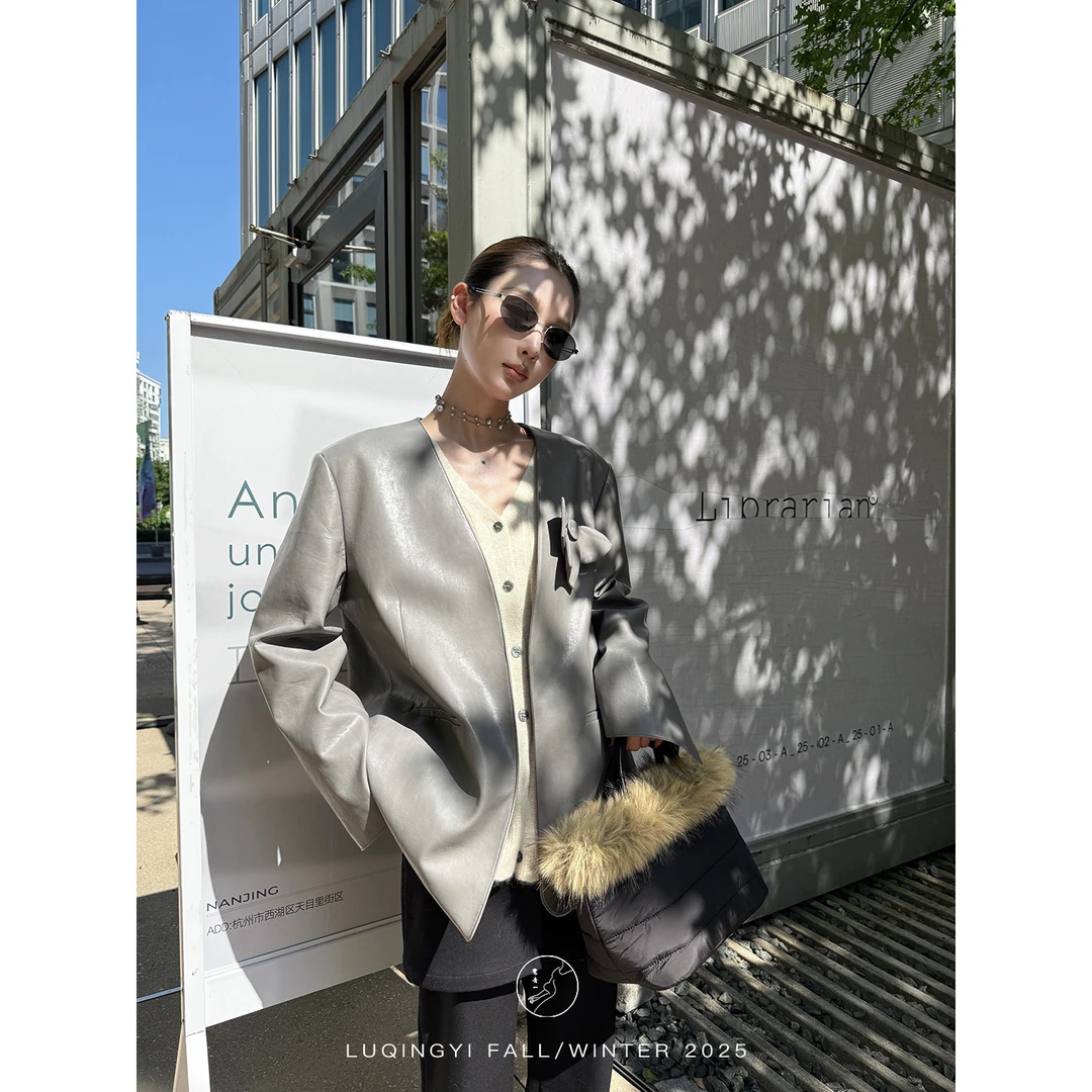 鹭青一【森斓 9.15 20:00 新品】高级感油蜡皮气质外套女L25X3346K