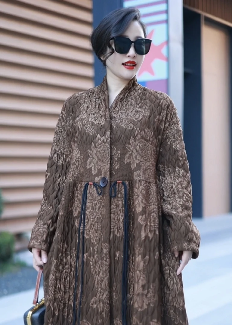 70678秋冬时尚高端大气加棉外衣