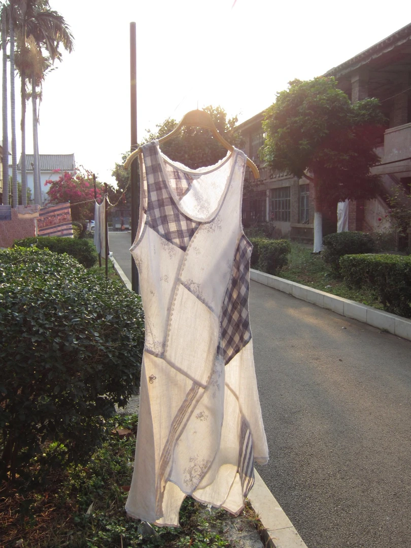 连衣裙碎花蕾丝复古小众春夏