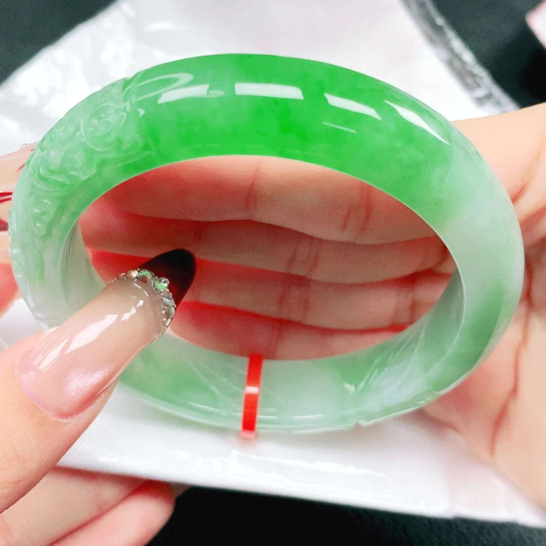 翡翠未镶嵌手镯57