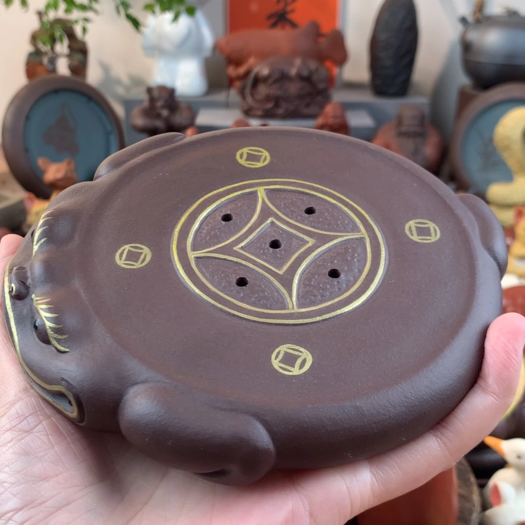 紫砂茶宠金蟾储水壶承紫泥描金