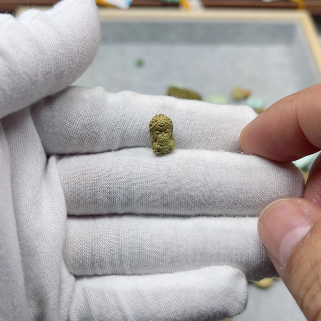 绿松石挂件未镶嵌