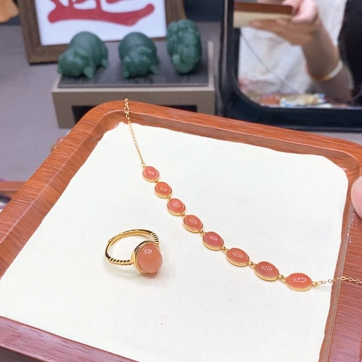 石英质玉合金颈饰幸****4