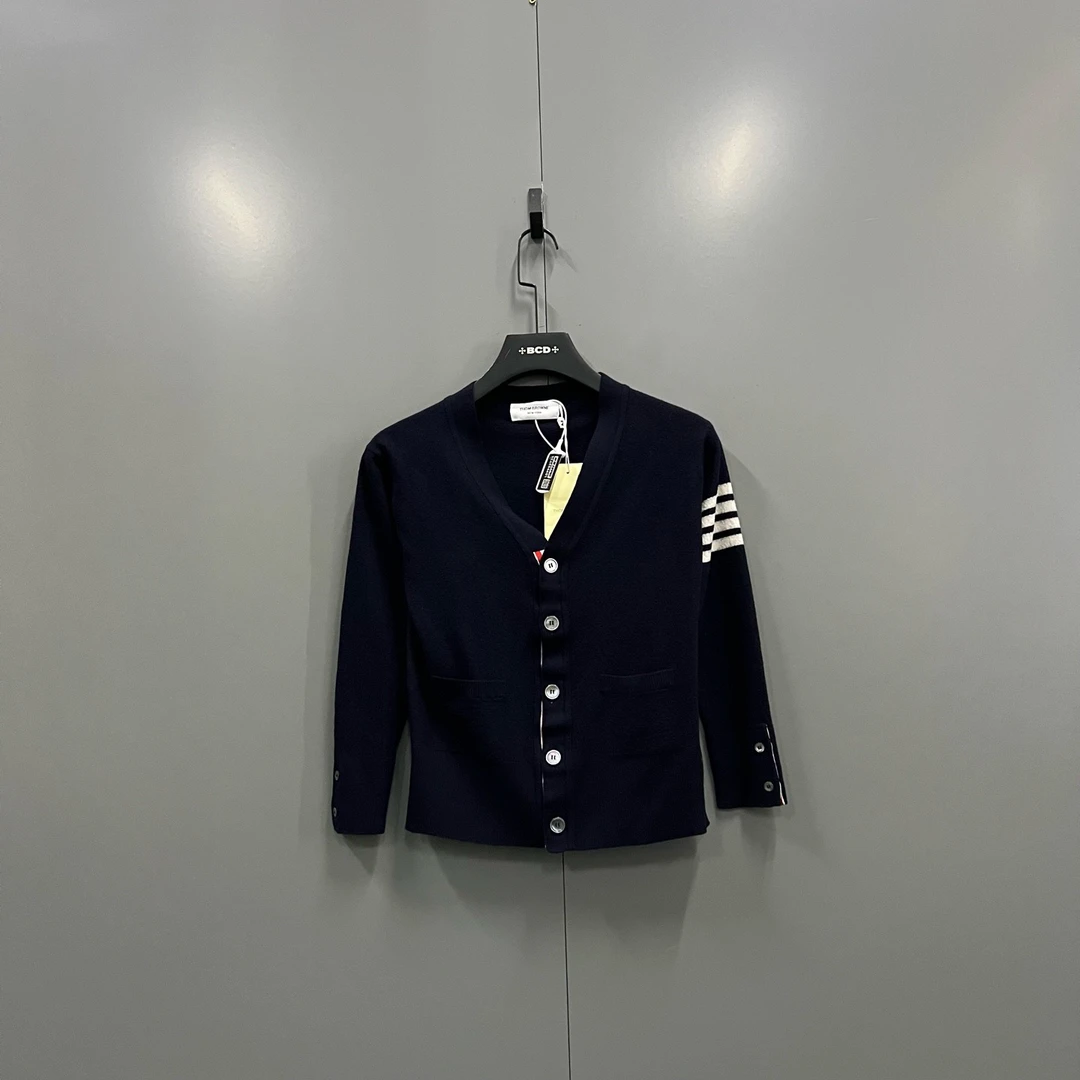 未使用 THOMBROWNE zz2 〔wz〕TB 藏青色条纹针织开衫 3码/305432