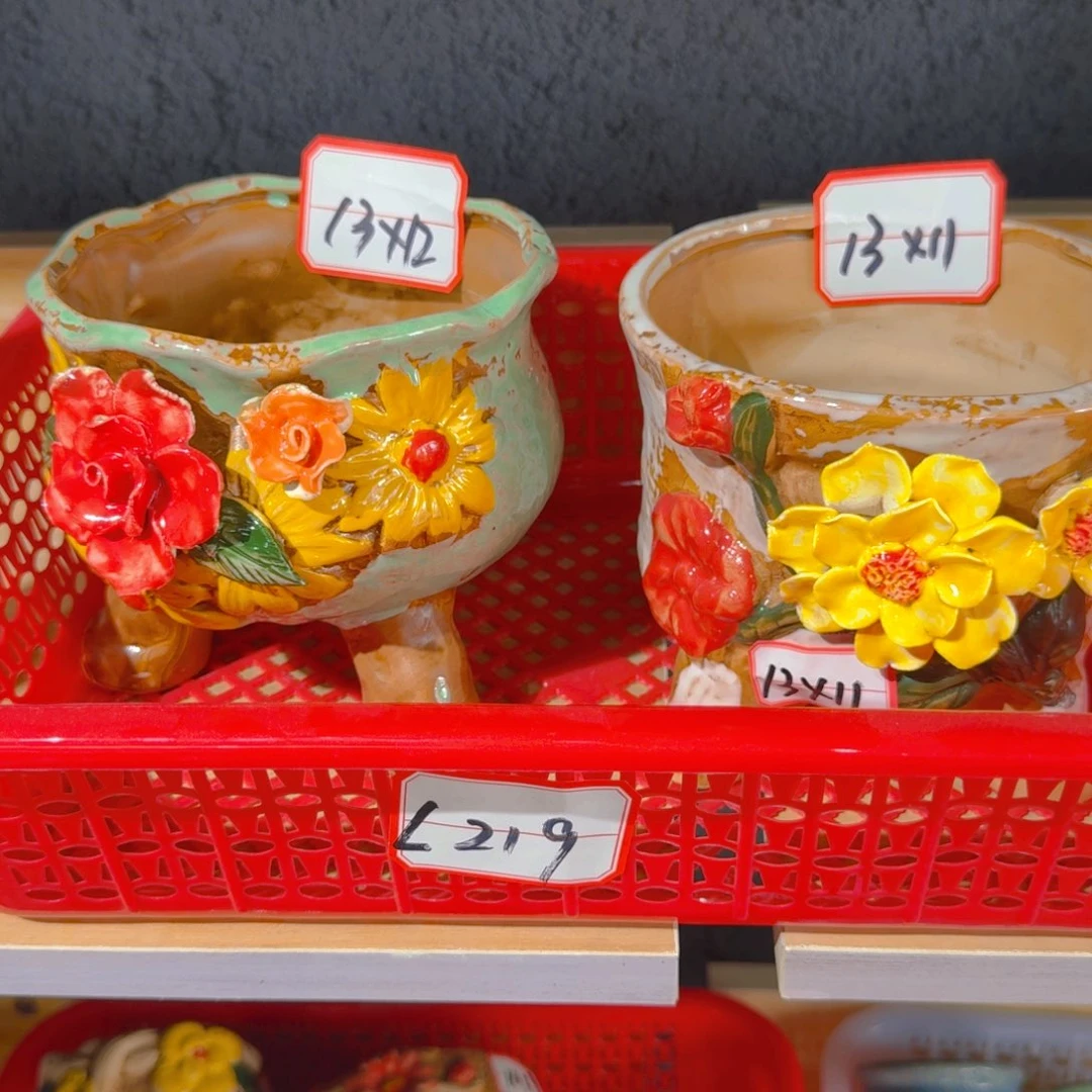 紫砂花盆粗陶精雕