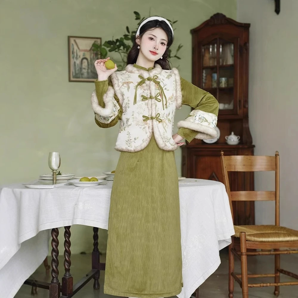 2025秋冬新款改良汉服套装女新中式国风复古改良旗袍马甲两件套re