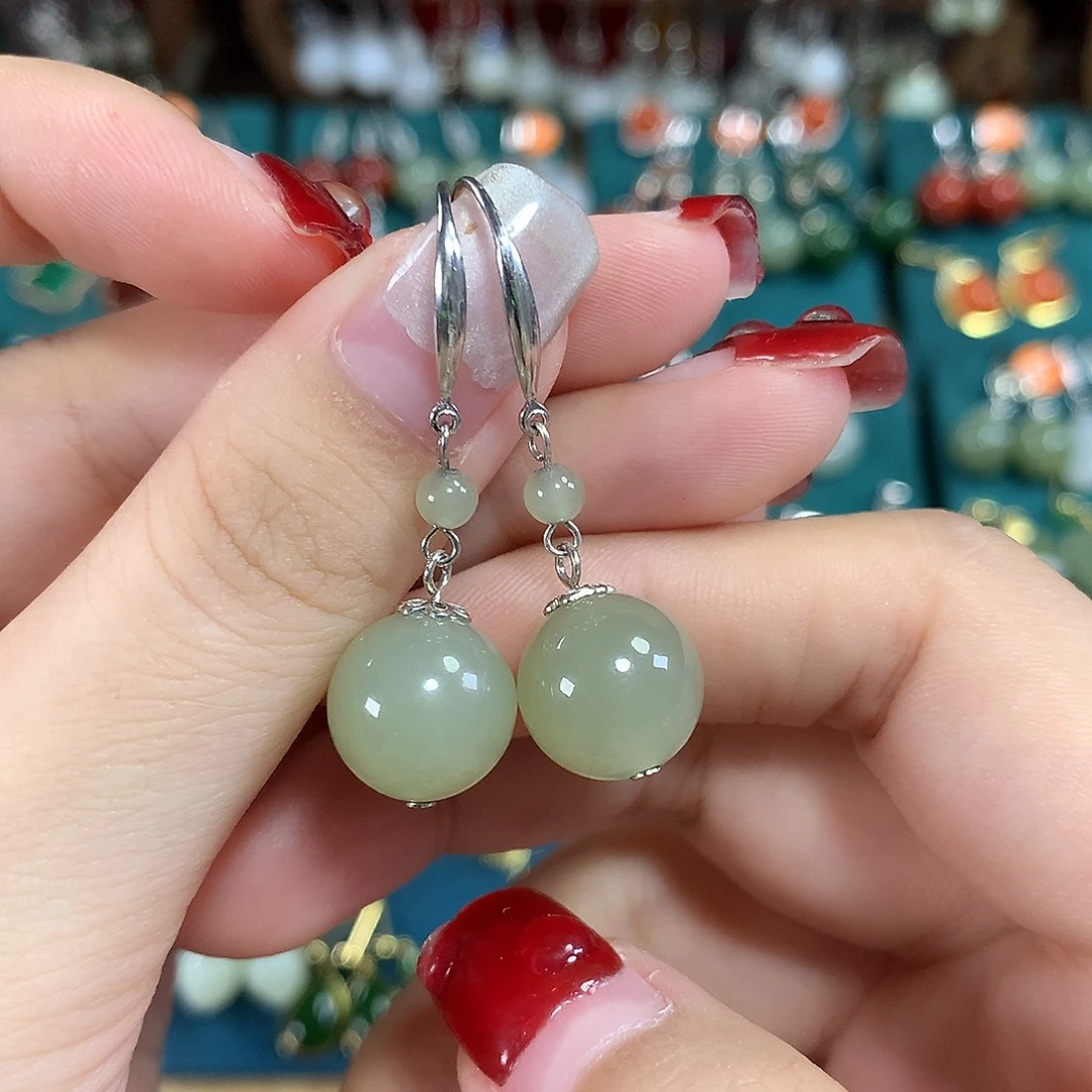 和田玉银S925镶嵌耳饰天然和田玉卡12mm左右